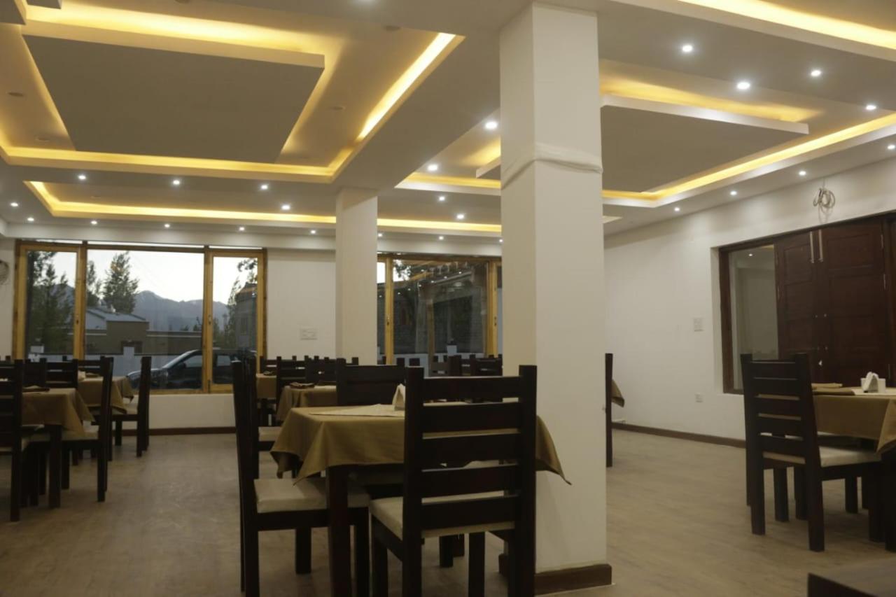 Lha-Zes Hotel Leh Ngoại thất bức ảnh