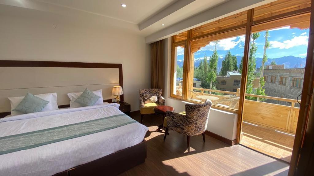 Lha-Zes Hotel Leh Ngoại thất bức ảnh